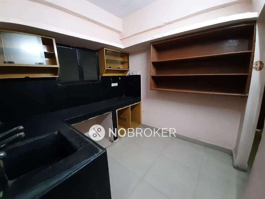 2 BHK Flat In Vv Ganesh Towers For Sale  In Pragathi Nagar