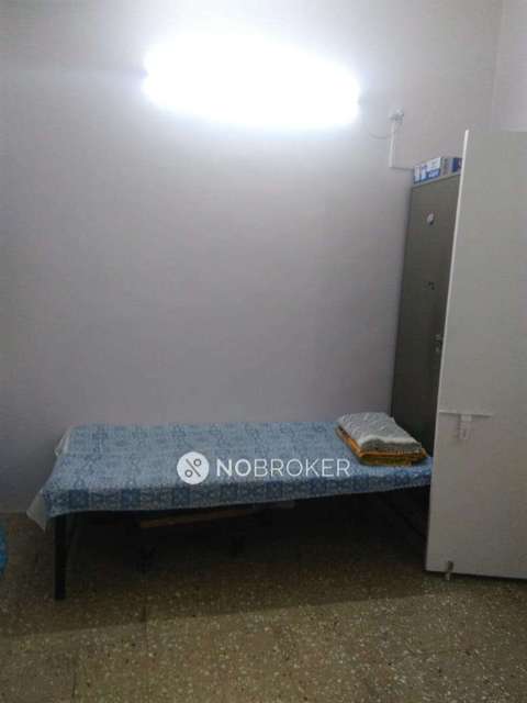 Shared Room for Male In 2 BHK  In G-3,kothari Blocks In Bibwewadi