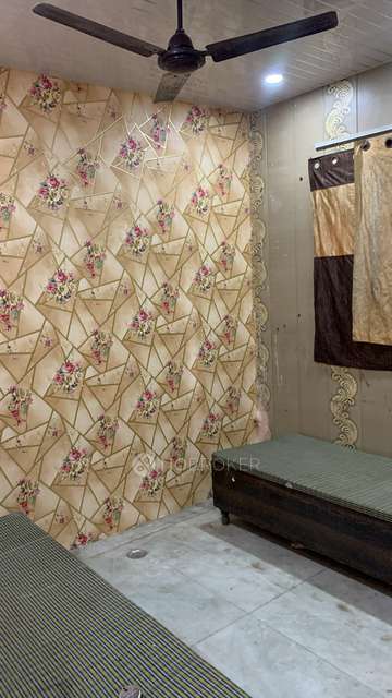 PG for Girls in Mukherjee Nagar