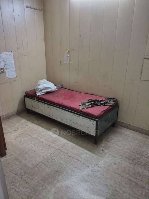 PG for Girls in Mukherjee Nagar