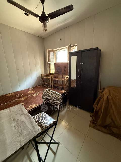 PG for Girls in Mukherjee Nagar