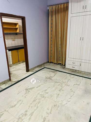 1 RK Flat for Rent  In Sector 15