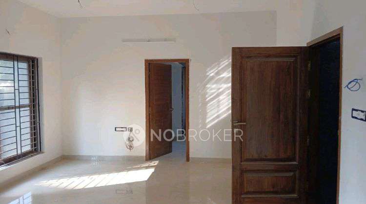 2 BHK Flat In Yash Villas For Sale  In Thiruvanmiyur