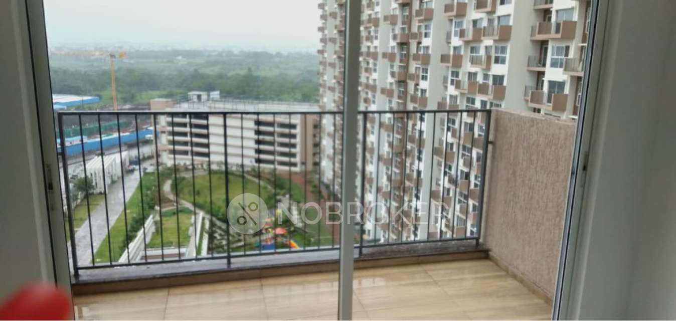 2 BHK Flat In Godrej Boulevard For Sale  In Manjri Khurd