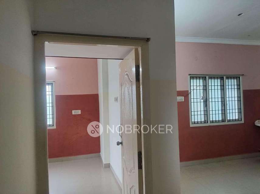 2 BHK Flat In Tara Homes For Sale  In Padappai