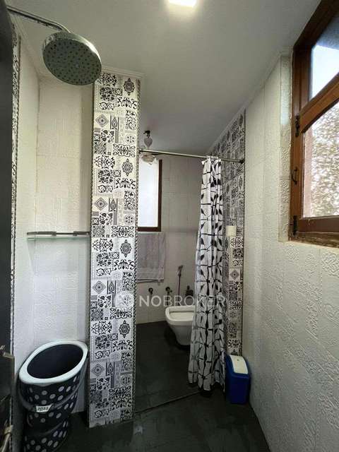 2 BHK Flat In Qutub Green Apartments For Sale  In Mehrauli