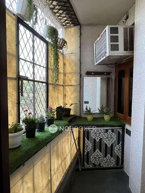 2 BHK Flat In Qutub Green Apartments For Sale  In Mehrauli