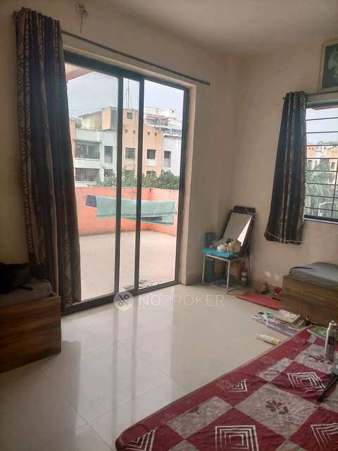 1 BHK Flat In Femal Roommaates  Om Sai Building for Rent  In Dhanori