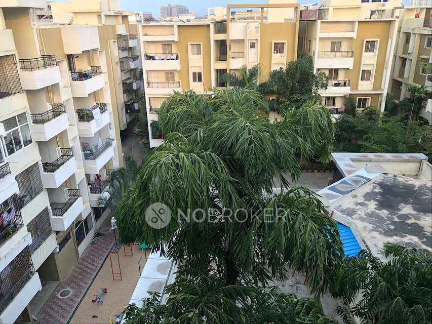 Single Room for Male In 3 BHK  In Balaji Elegance In Whitefield