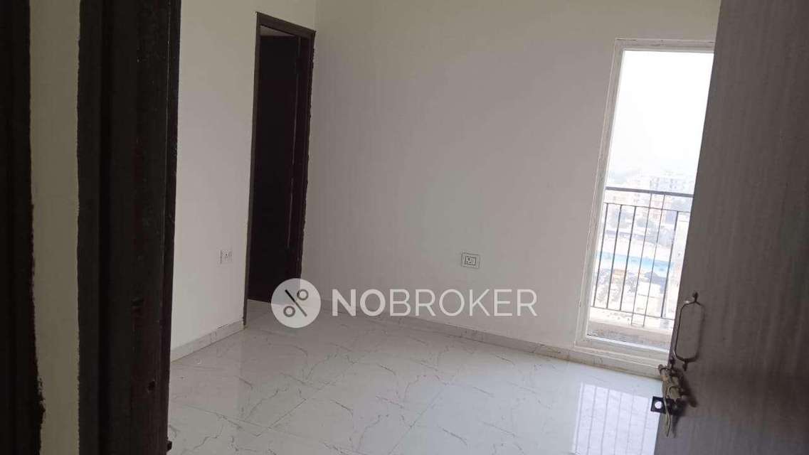 2 BHK Flat In Pivotal Paradise, Sector 62 For Sale  In Sector 62