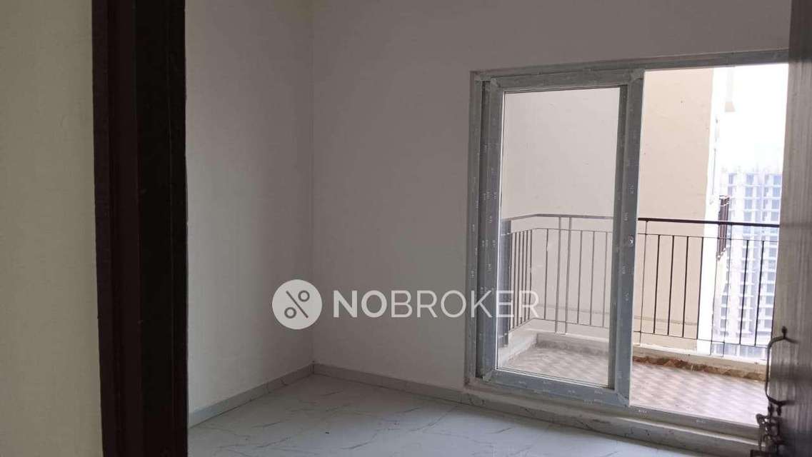 2 BHK Flat In Pivotal Paradise, Sector 62 For Sale  In Sector 62