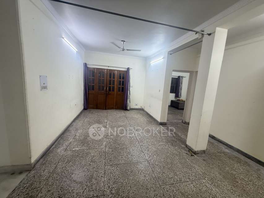 3 BHK Flat In Shubham Apartments For Sale  In Shubham Apartments