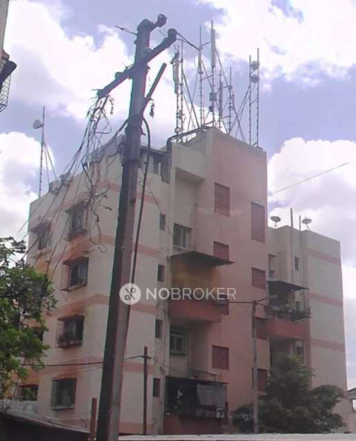 1 BHK Flat In Royal Towl For Sale  In Kondhwa