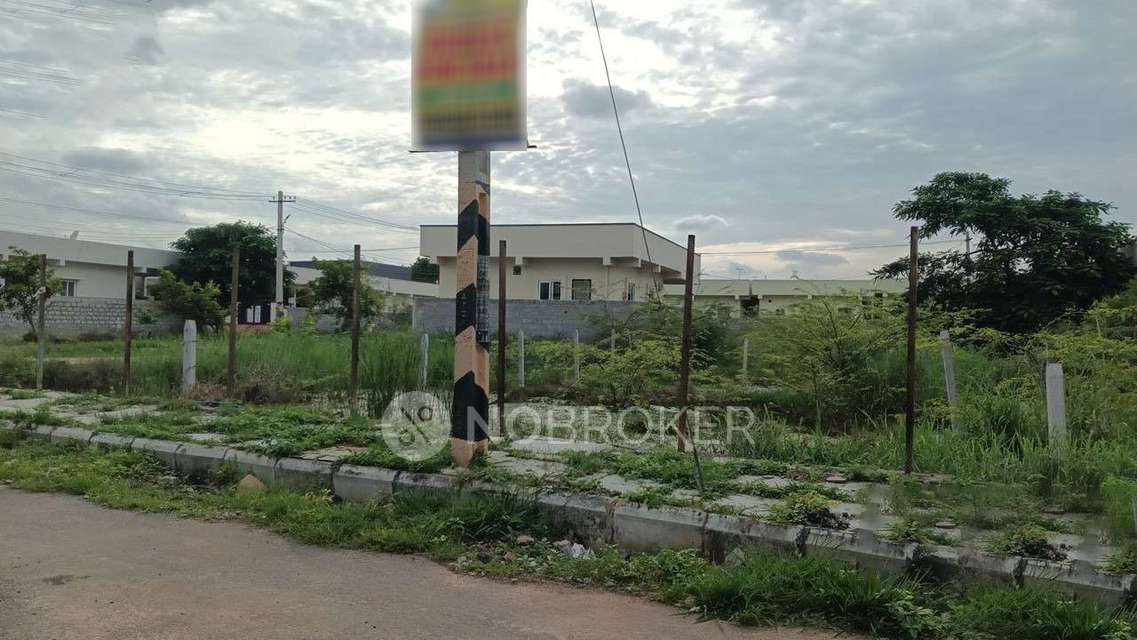 Godown/Warehouse in Korremula, Hyderabad for Rent 