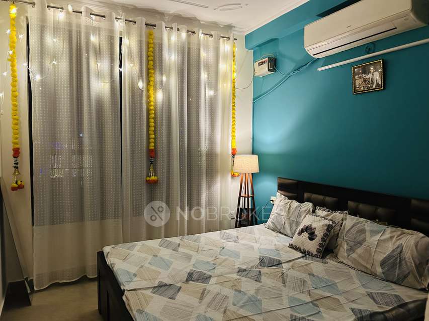 2 BHK Flat For Sale  In New Palam Vihar Phase 1