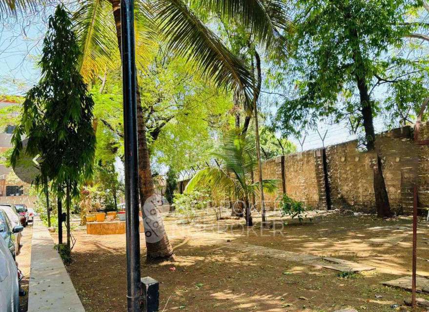 2 BHK Flat In Shalimar Coop. Housing Society For Sale  In Aundh