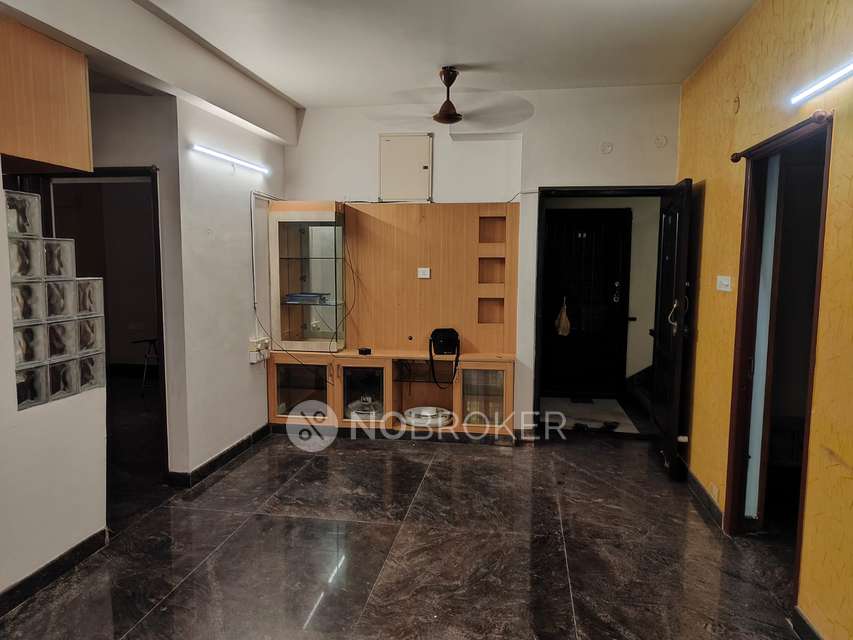 2 BHK Flat In Niketan Apartments For Sale  In Kotturpuram