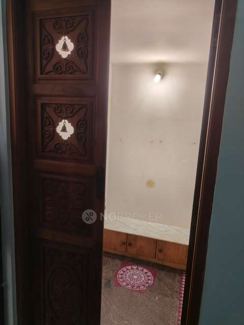 2 BHK Flat In Niketan Apartments For Sale  In Kotturpuram