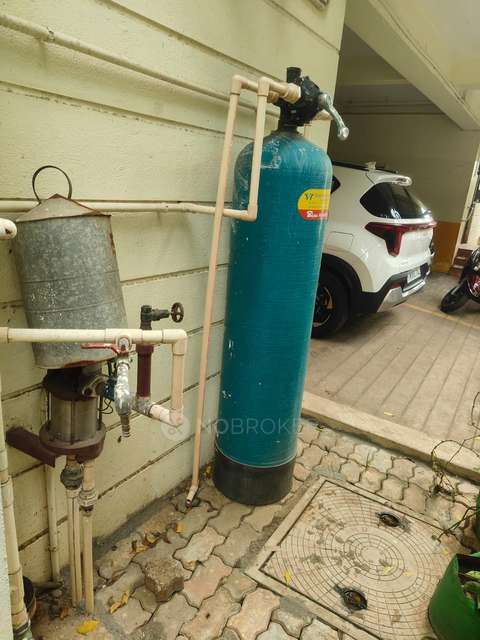 2 BHK Flat In Niketan Apartments For Sale  In Kotturpuram