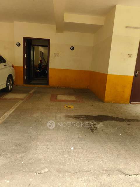 2 BHK Flat In Niketan Apartments For Sale  In Kotturpuram