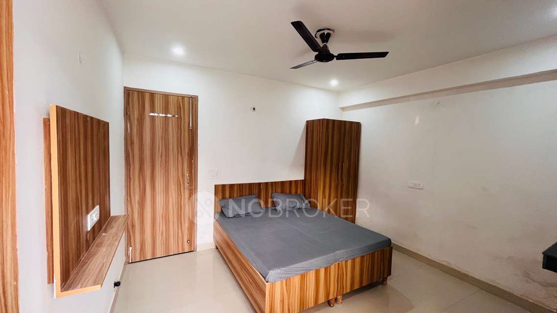 PG for Anyone in Sector 18