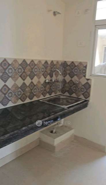 2 BHK Flat In Signature The Millenia 3 for Rent  In Cxw9+34g, Sector 37d, Gurugram, Haryana 122006, India