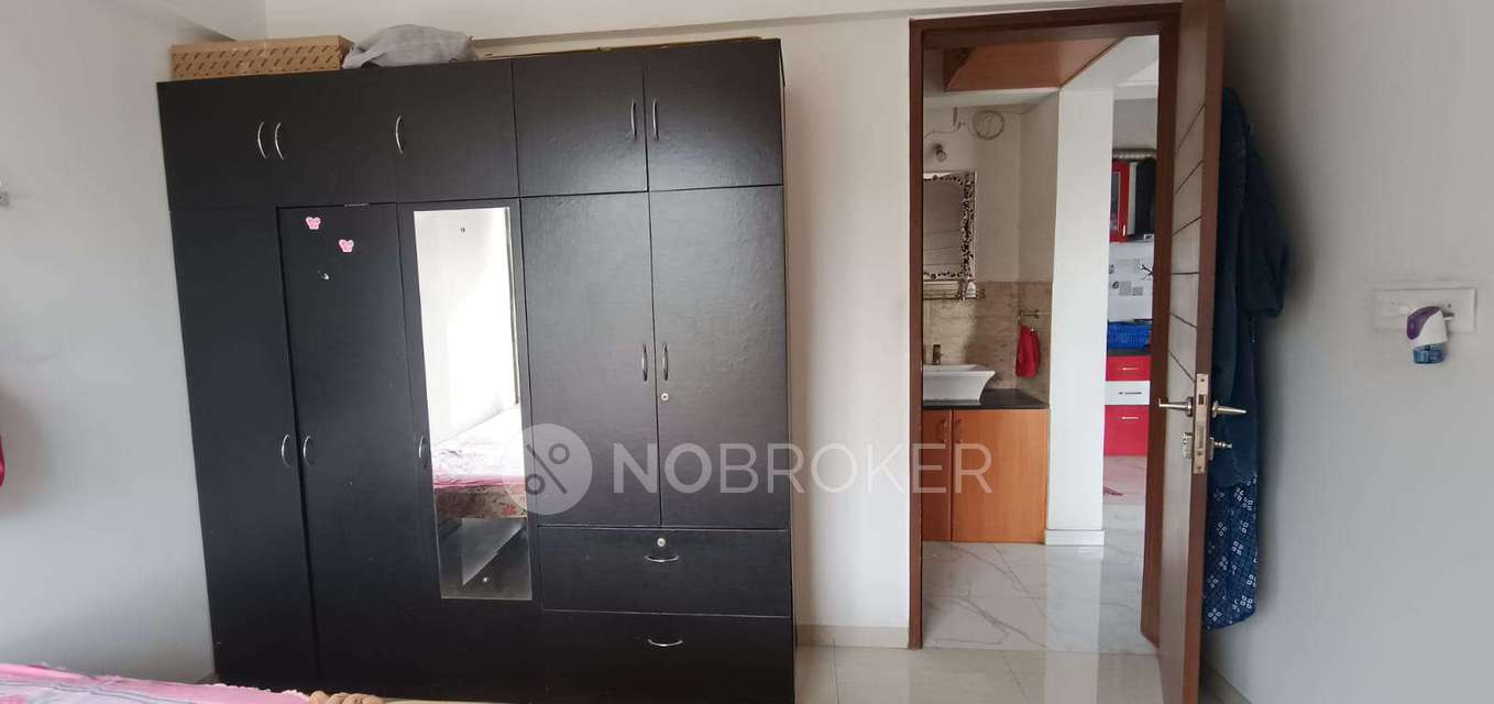 Shared Room for Female In 2 BHK  In Anshul Casa In Wakad