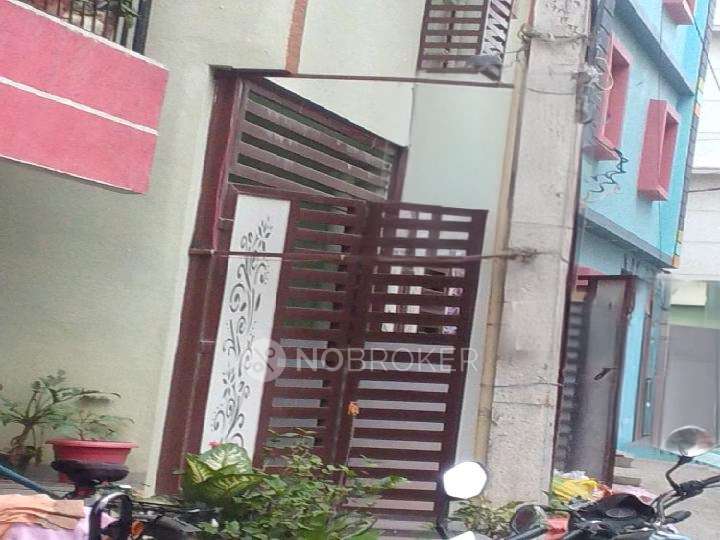 PG for Girls in Hoodi