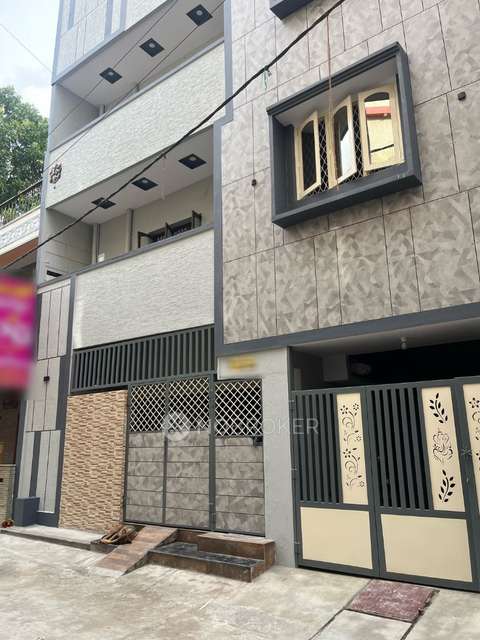 PG for Girls in Adugodi