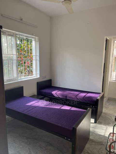 PG for Girls in Adugodi