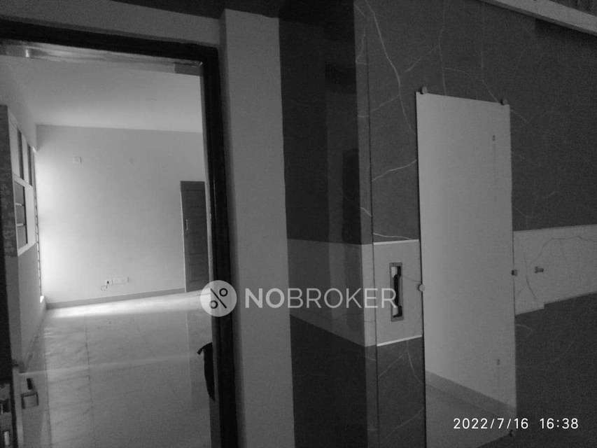 2 BHK Flat In Sri Krishna Shrine Apartment For Sale  In Yelahanka