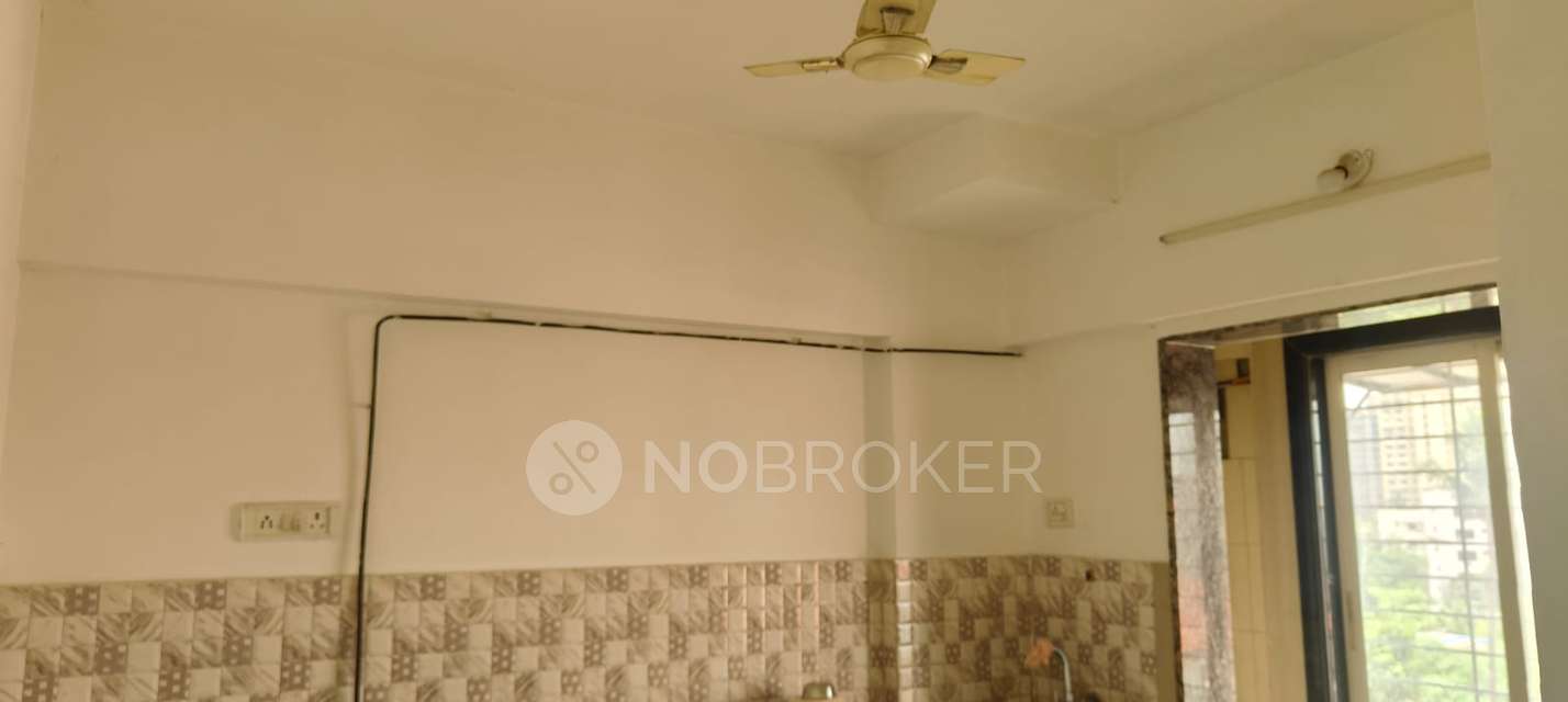 2 BHK Flat In Saptarshi Chs,  Borivali West, Mumba For Sale  In Borivali West