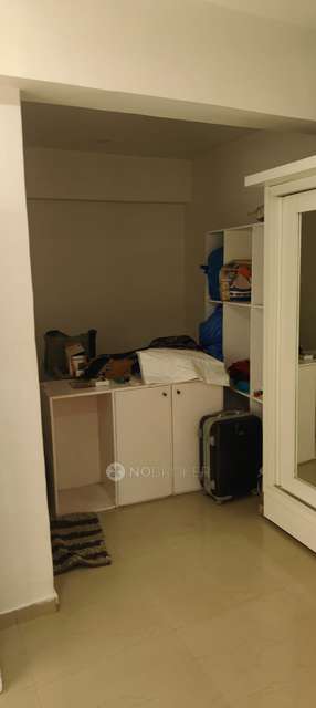 2 BHK Flat In Saptarshi Chs,  Borivali West, Mumba For Sale  In Borivali West