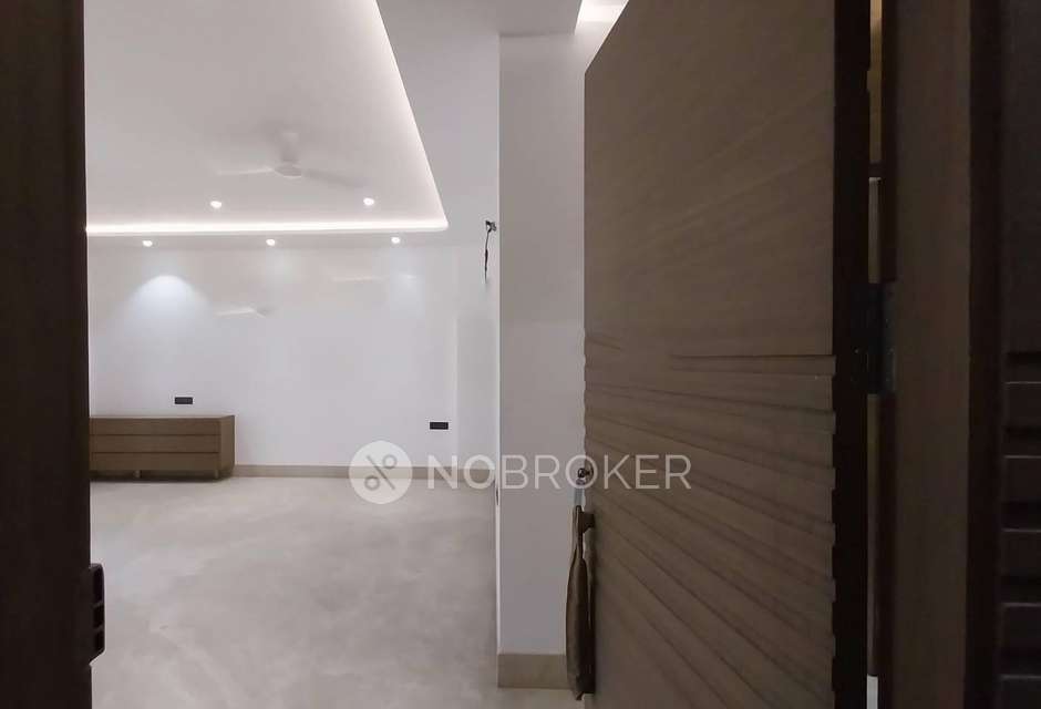 4 BHK Flat In Metroview Residency for Rent  In Dwarka