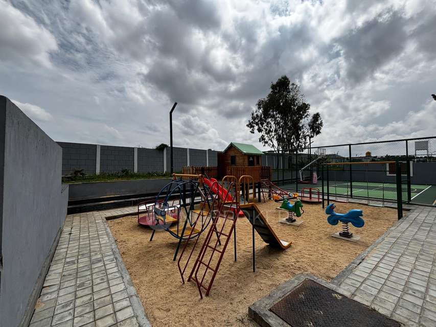 3 BHK Flat In Confident Meadows For Sale  In Choudadenahalli