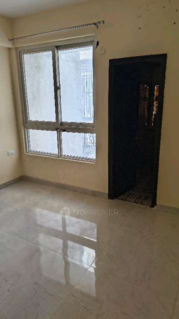 3 BHK Flat In Sds Nri Township Phase Ii For Sale  In Yamuna Expressway