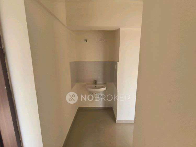 2 BHK Flat In Samruddhi Lake Tower for Rent  In Wagholi, Pune