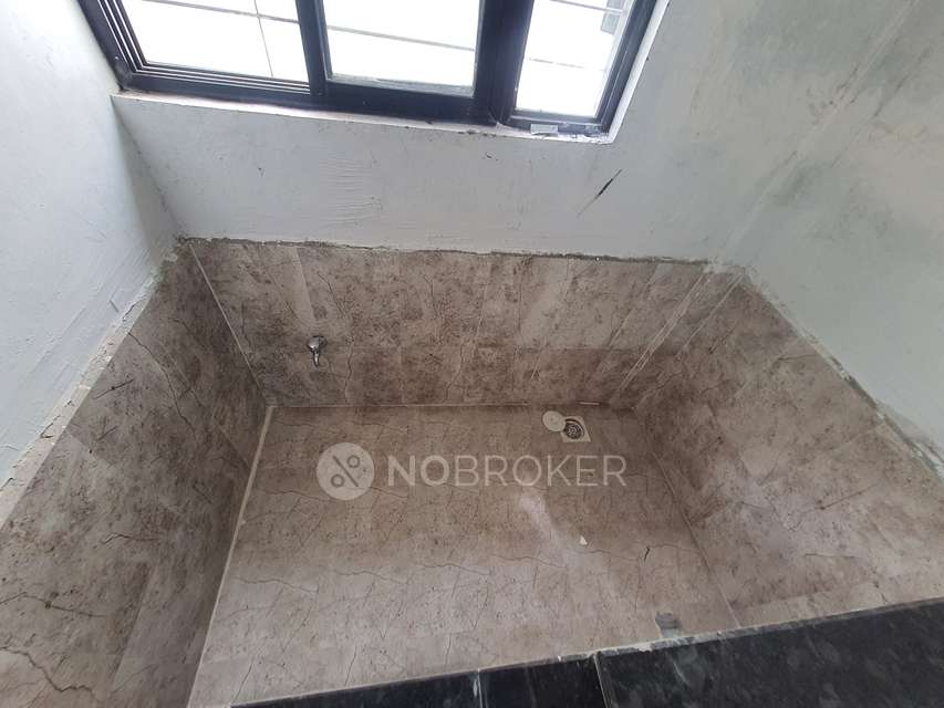 2 BHK Flat In Samruddhi Lake Tower for Rent  In Wagholi, Pune