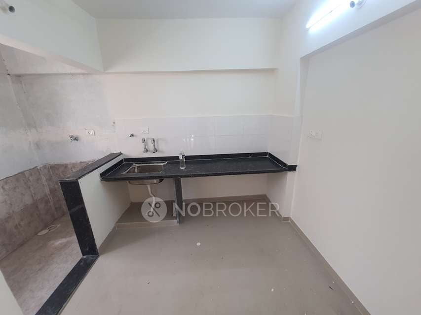 2 BHK Flat In Samruddhi Lake Tower for Rent  In Wagholi, Pune