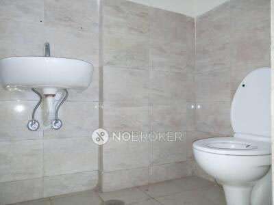 2 BHK Flat In Wave City Ghaziabad, Nh24 For Sale  In Sector 5