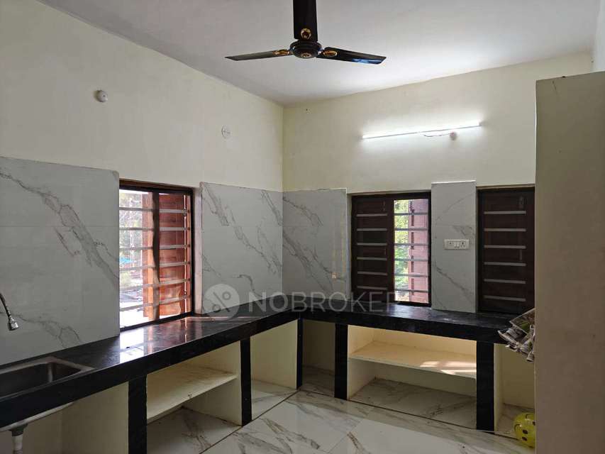 3 BHK Flat In Standalone Building  for Rent  In Vidya Nagar, Adikmet