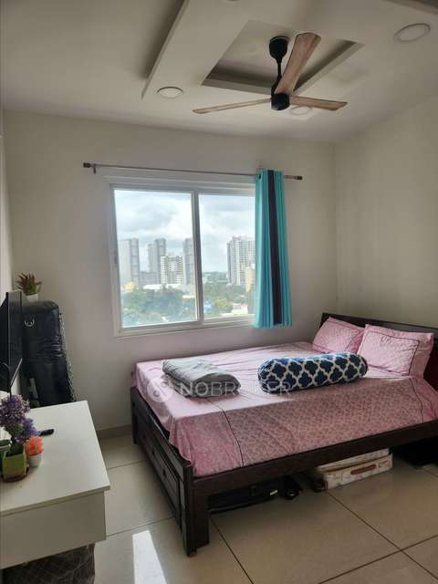 2 BHK Flat In Prestige Lakeside Habitat For Sale  In Varthur