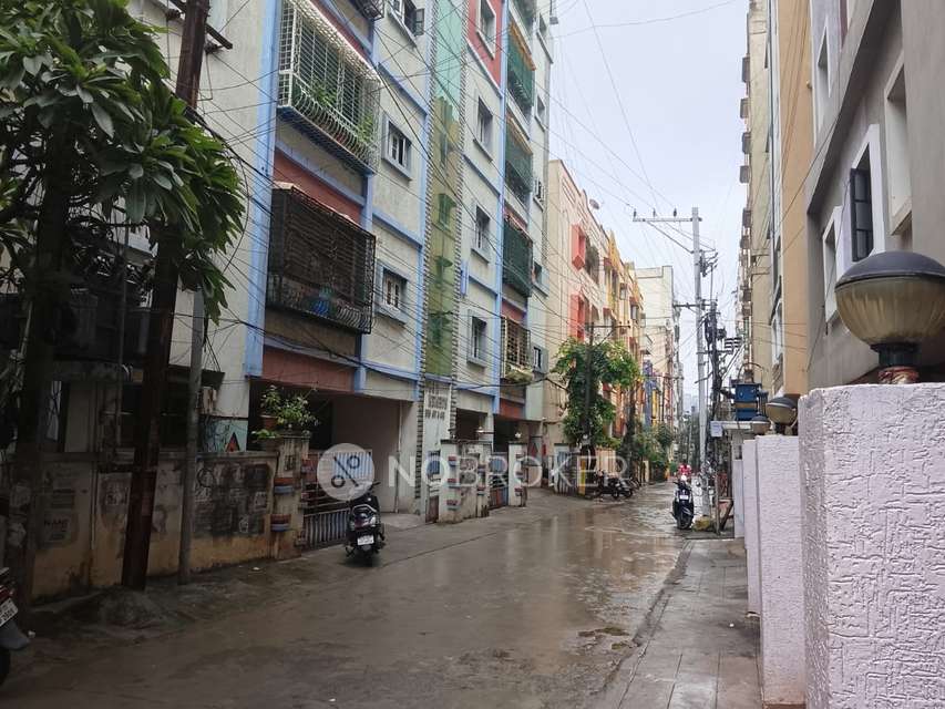 2 BHK Flat In Dvssr Heights, Kphb For Sale  In Dvssr Heights Kphb