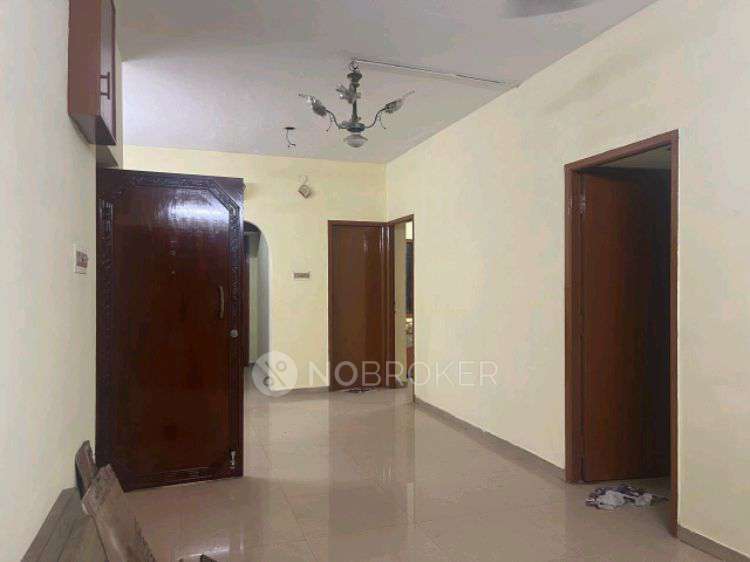 2 BHK Flat In Anna Malai Apartment For Sale  In Vengeeswarar Nagar, Kodambakkam