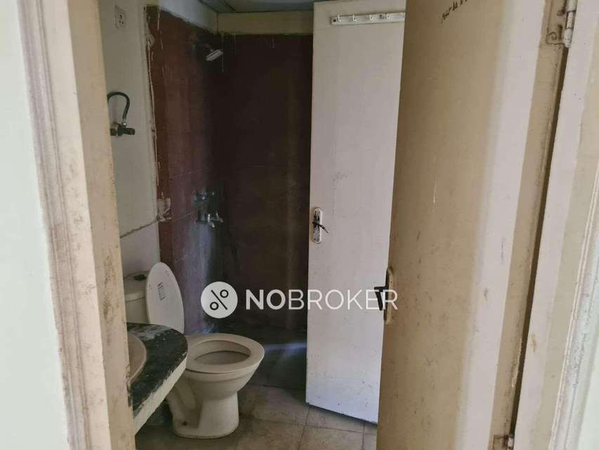 2 BHK Flat In Nimbus Park View For Sale  In Iitl Nimbus Express Park View Appartments