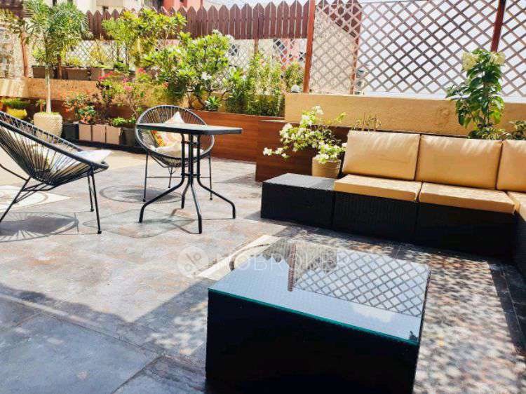 4+ BHK Flat In Duplex  Pent House With Terrace For Sale  In Utsav Chowk