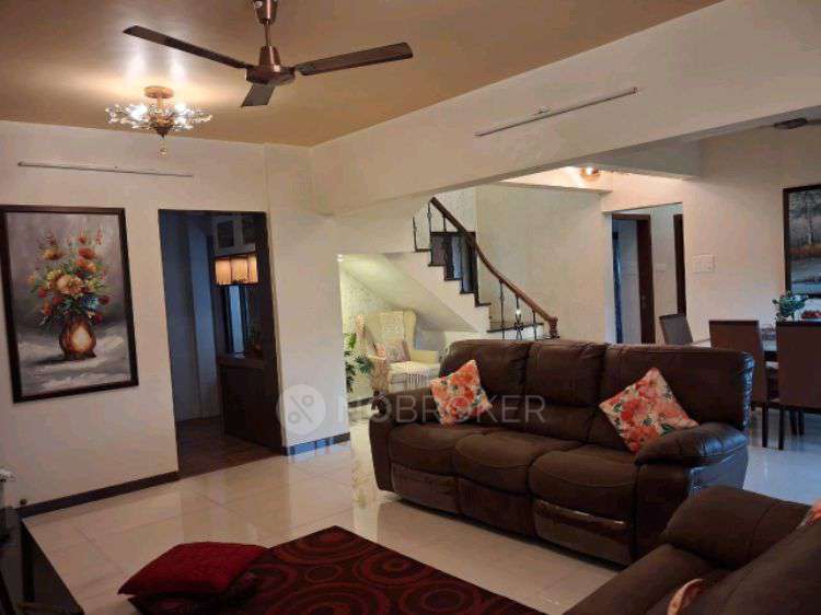 4+ BHK Flat In Duplex  Pent House With Terrace For Sale  In Utsav Chowk