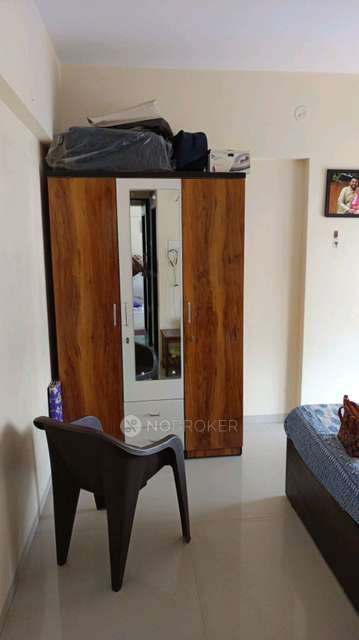 1 BHK Flat In Silver For Sale  In Kandivali West