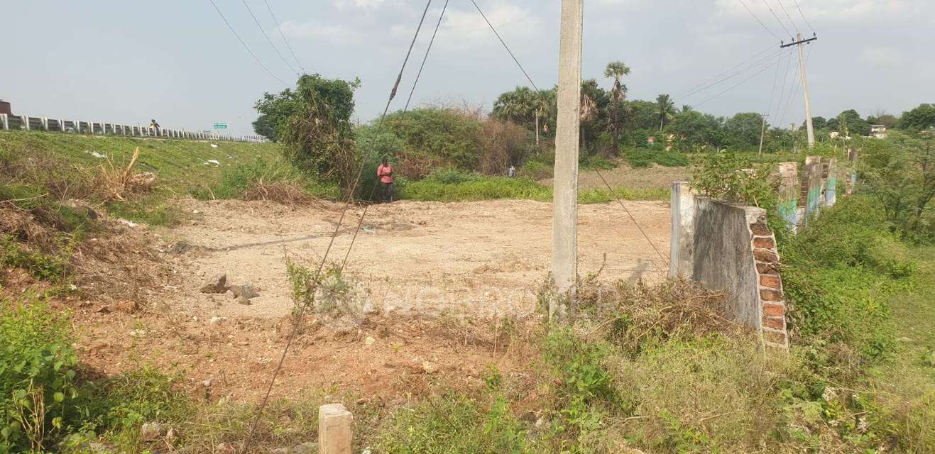 Godown/Warehouse in Walajapet, Chennai for sale 