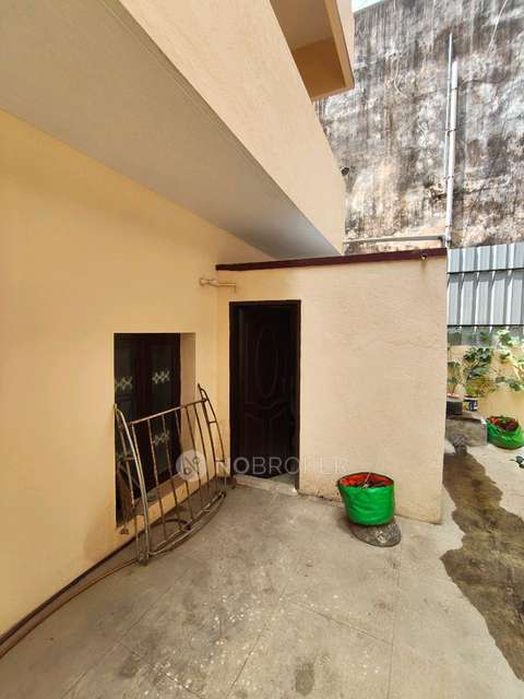 1 BHK House for Rent  In Rukmani Ammal Street